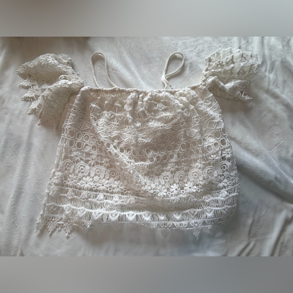 Charlotte Russe White Mixed Lace Strapless Crop Top Bandeau Tie Hem XS